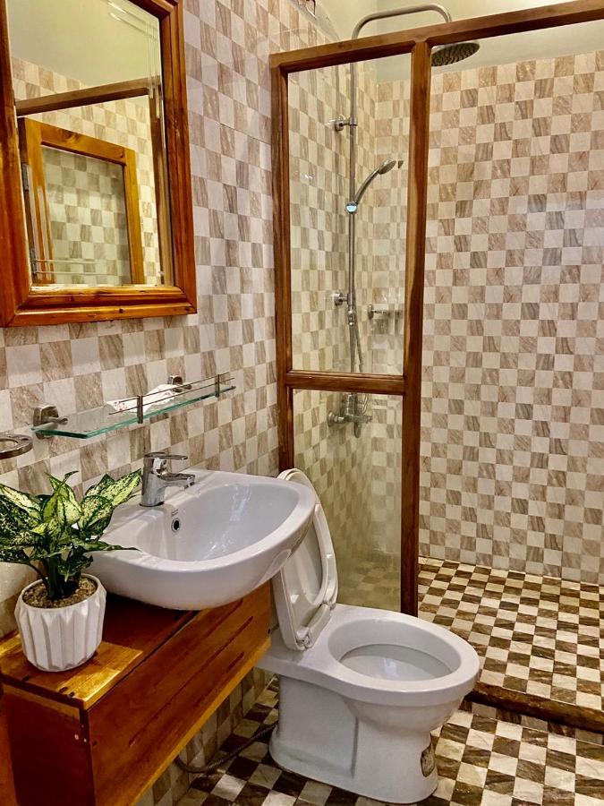 Lien Tho Hotel Дуонг-Донг Экстерьер фото